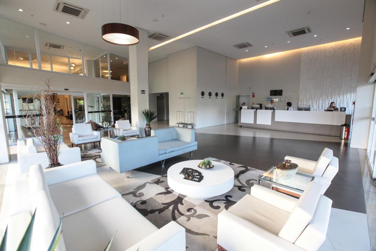 Delmond Hotel Куаба Екстериор снимка