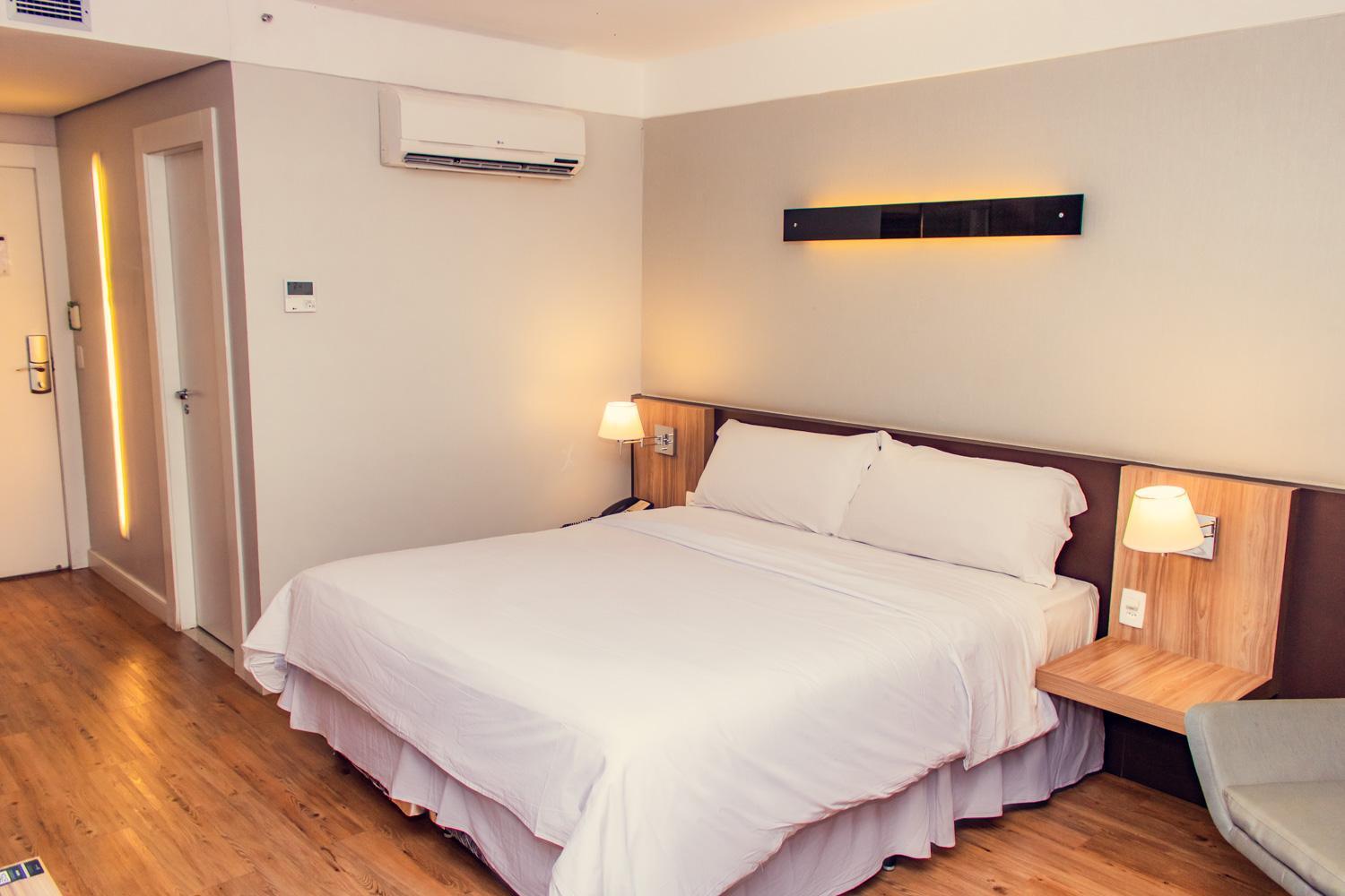 Delmond Hotel Куаба Екстериор снимка